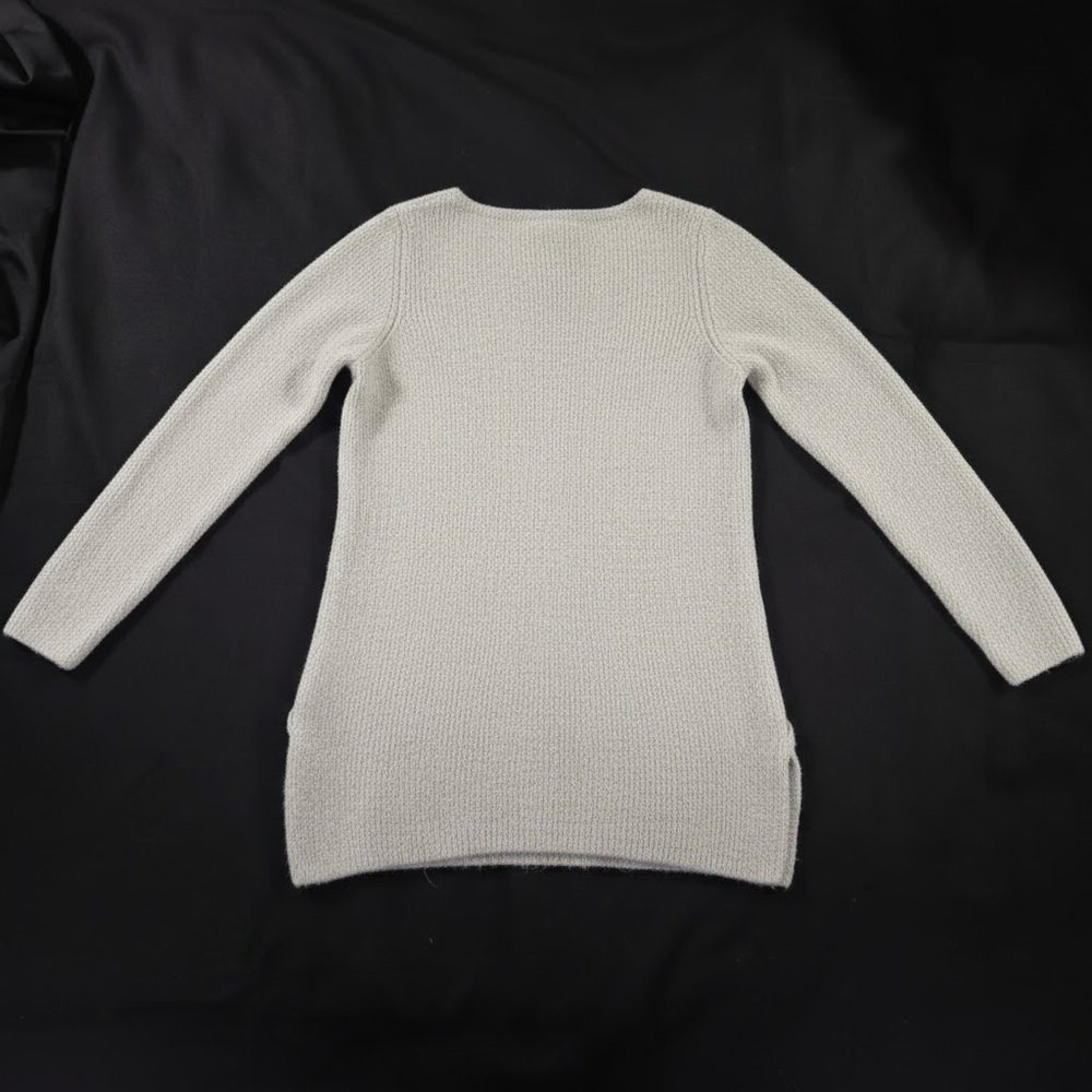 Le Château Grey Knit Boho Whimsical V-Neck Ribbed Corset Lace-Up Sides Sweater - Picture 3 of 4